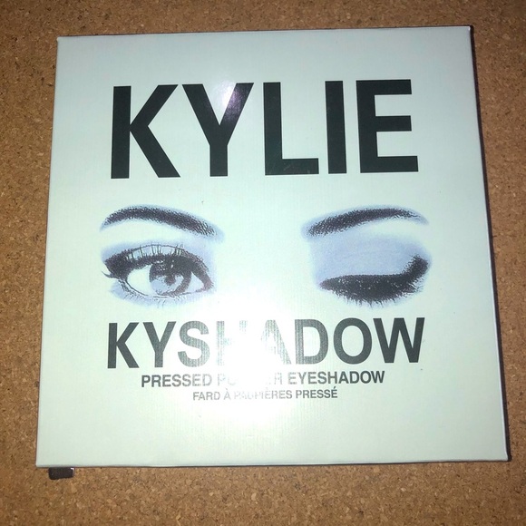 Kylie Kyshadow Powder The Burgundy Palette Eyeshadow New Never Used - Picture 2 of 7